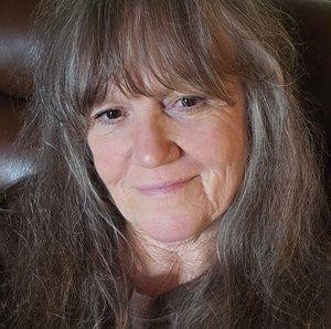 Meet your Posher, Gina